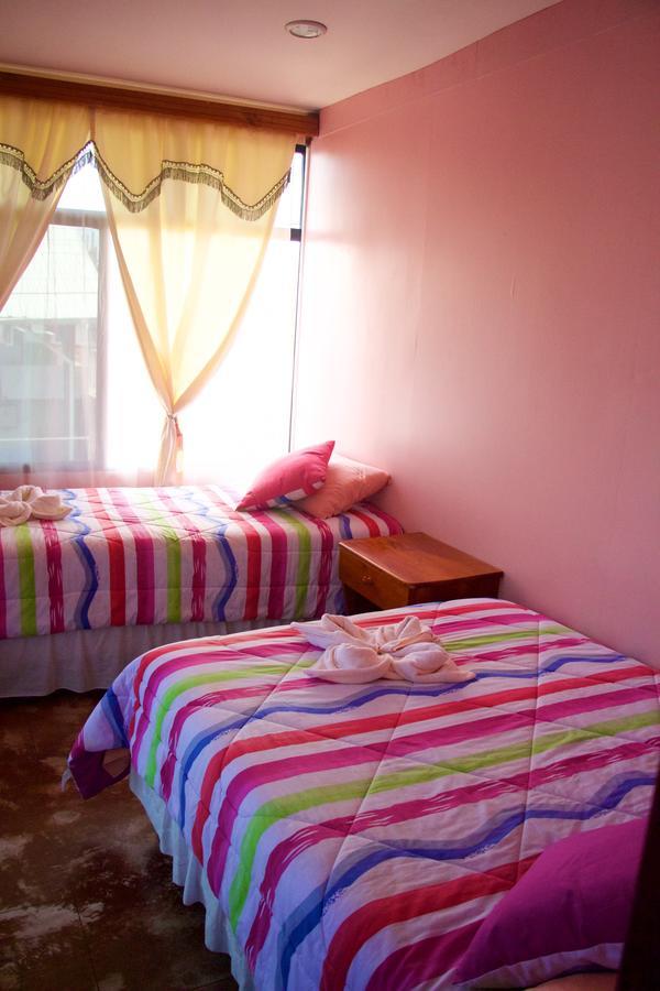 Hostal Nathaly Puerto Baquerizo Moreno Dış mekan fotoğraf